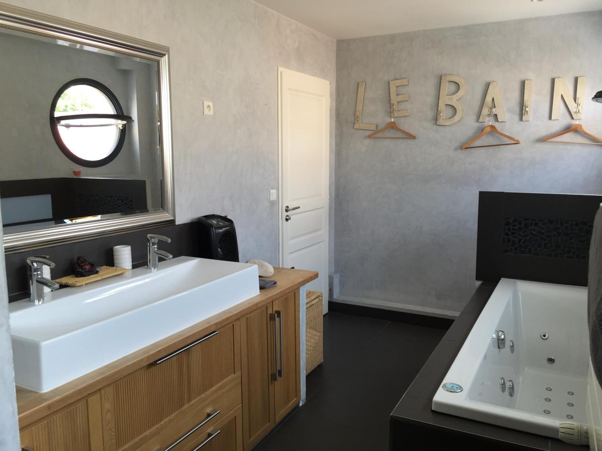 Beausejour-Porte De Versailles Expo Issy-les-Moulineaux Quarto foto